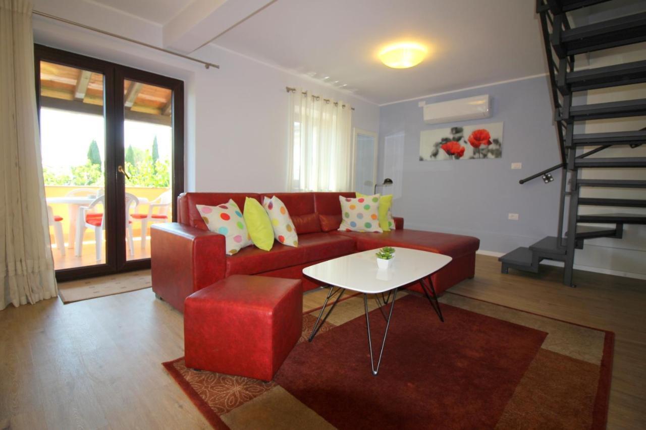 Apartments Tancel Πόρετς Εξωτερικό φωτογραφία