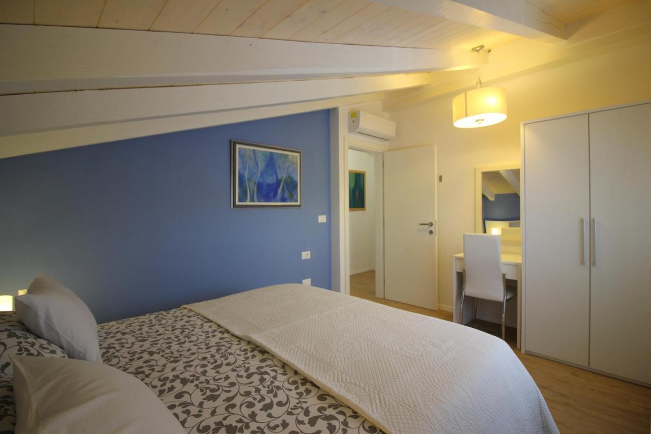 Apartments Tancel Πόρετς Εξωτερικό φωτογραφία