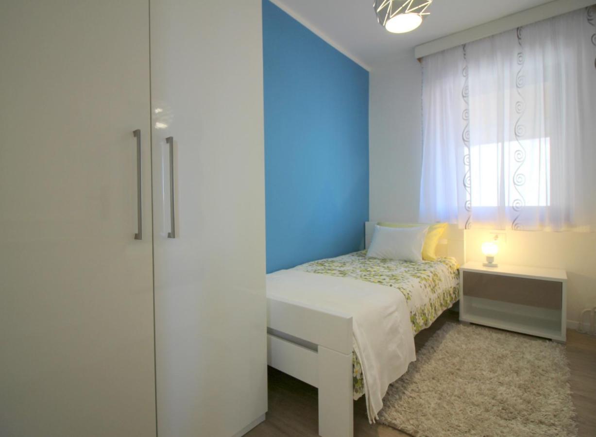 Apartments Tancel Πόρετς Εξωτερικό φωτογραφία