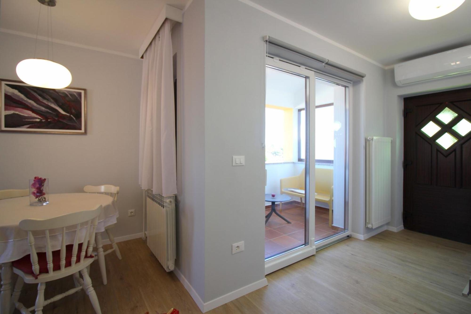 Apartments Tancel Πόρετς Δωμάτιο φωτογραφία